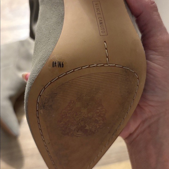 Vince Camuto Women's Boots - Picture 4 of 4